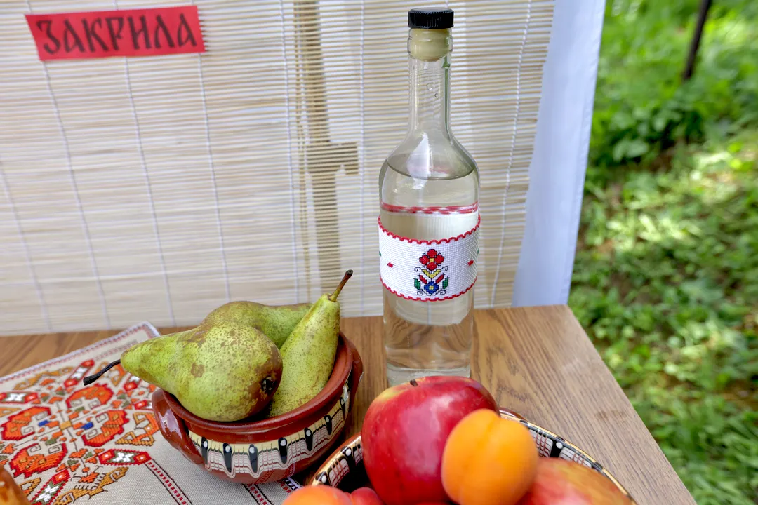 Елегантна декорация на маса за събития